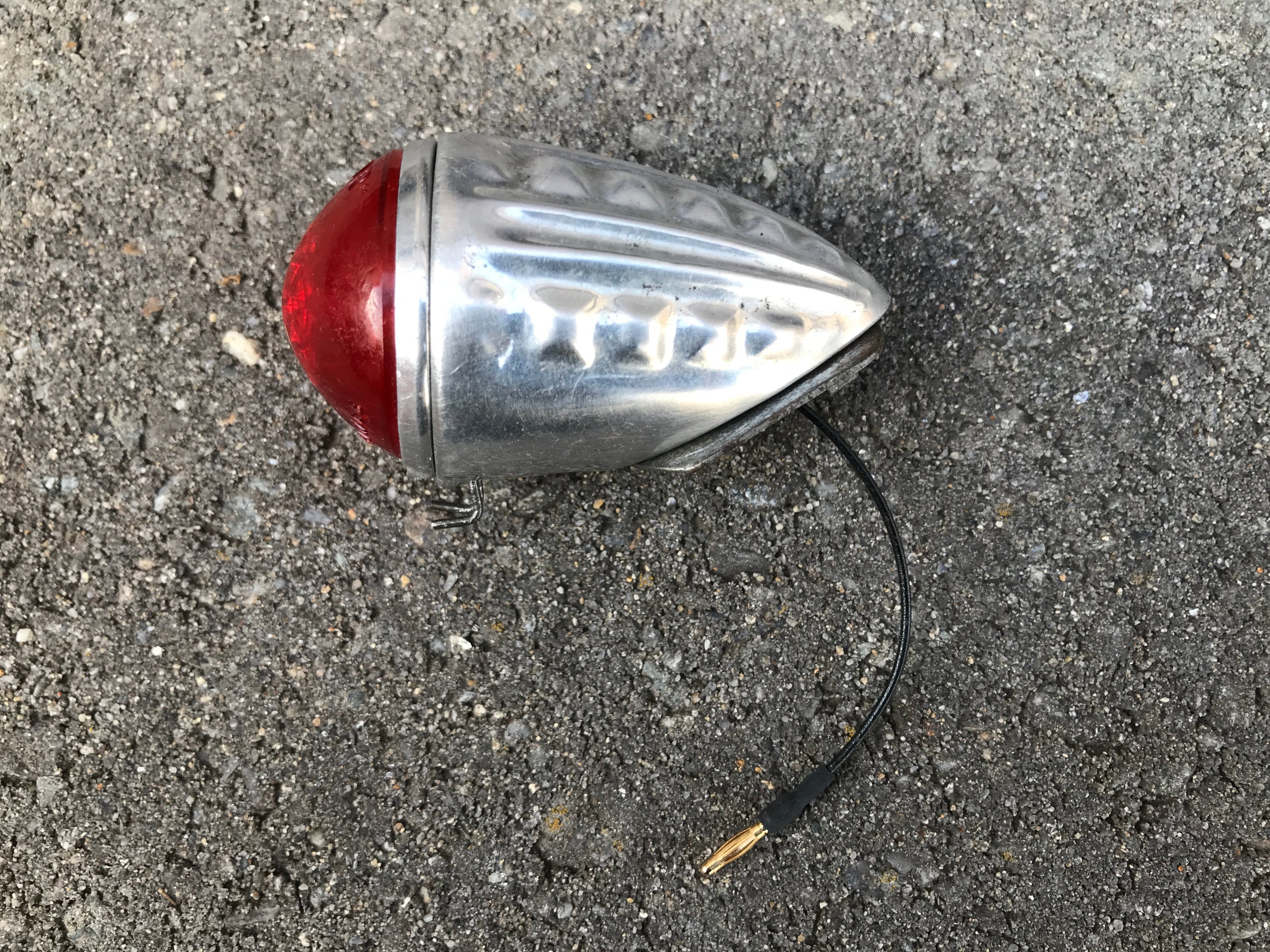 Feu Arrière Vélo Luxor 5 - Phare Ancien Pour Randonneuse (Occasion, France)